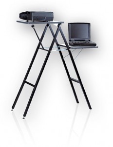 Проекционный столик &quot;Solo&quot; Устойчивый проекционный столик с двумя полками для мультимедийного проектора и ноутбука. Благодаря складным полкам и ножка, столик очень удобен при транспортировке. Регулироуемая  высота верхней полки.